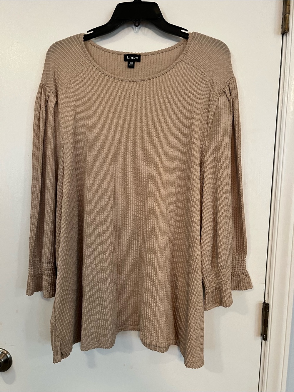 NWT LINKS Lightweight Tunic Top